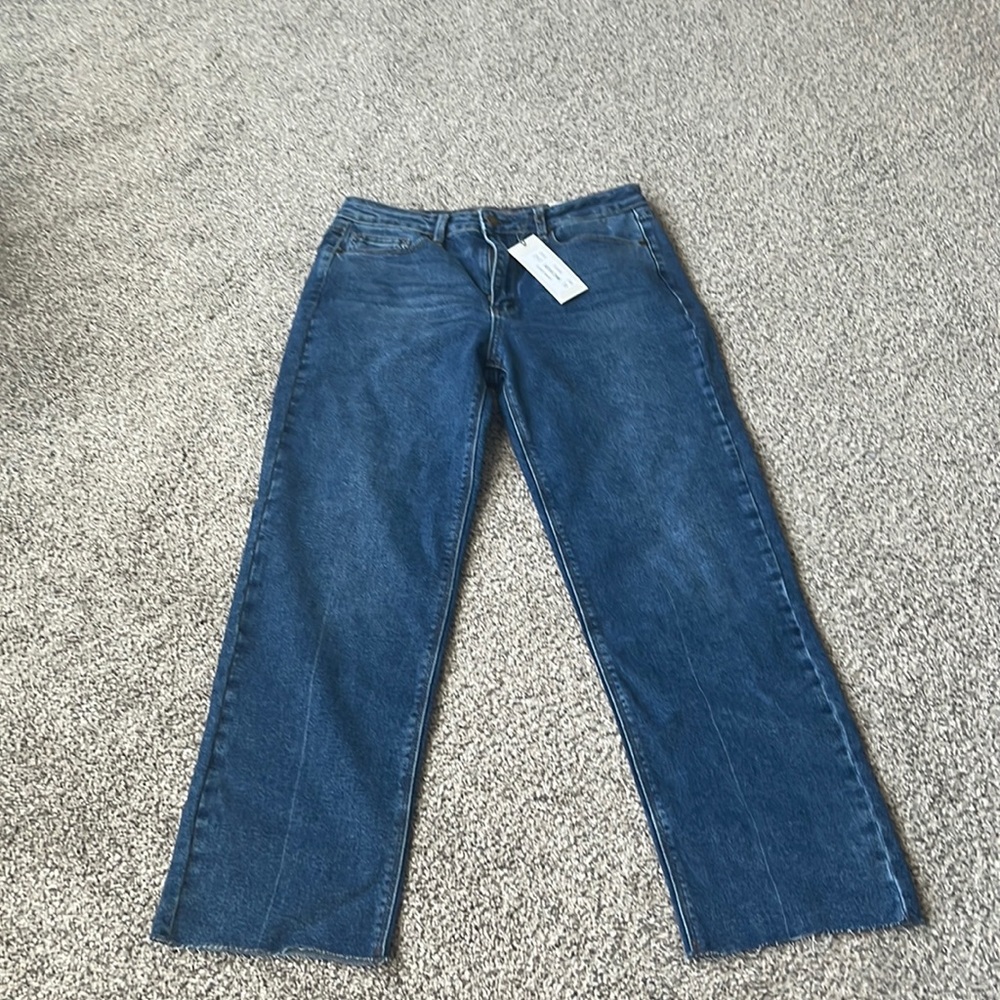 NWT Classic Straight Leg Jeans Medium Denim